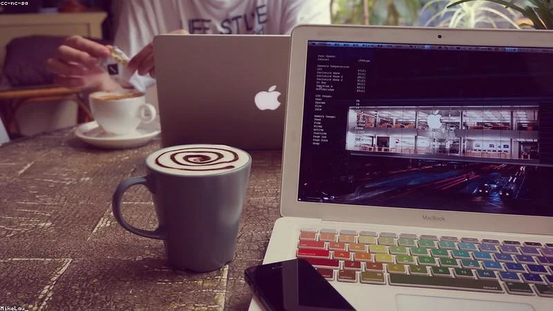 How to Write Morning Pages to Cope with Morning Anxiety and Clear Your Mind